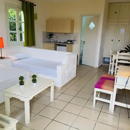 Piskopiano Studios Aparthotel